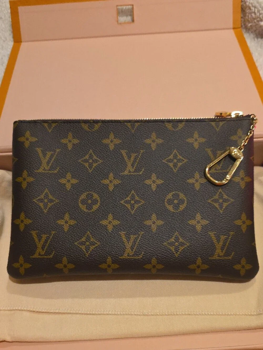Louis Vuitton Key Pouch Medium Luxury Pouch For Essentials Brown Giftable.